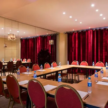 Du Theatre By Patrick Hayat 3* Paris