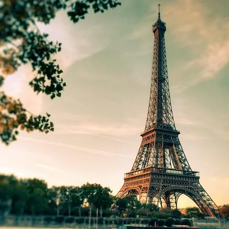 Hotel Du Theatre By Patrick Hayat 3*