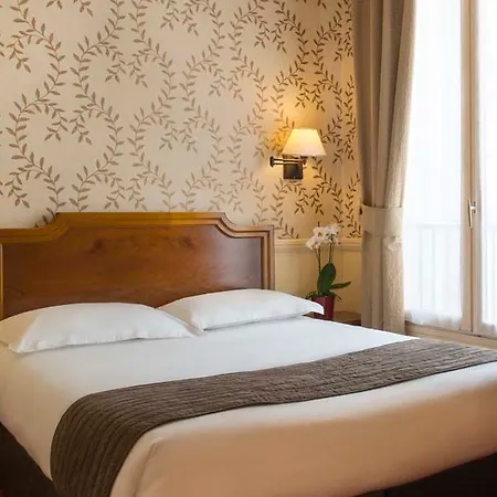 Hotel Du Theatre By Patrick Hayat Paris