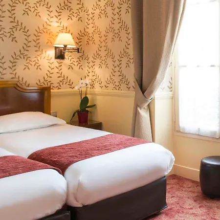 Hotel Du Theatre By Patrick Hayat