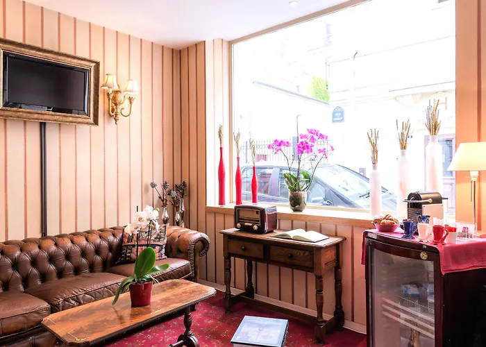 Du Theatre By Patrick Hayat 3*