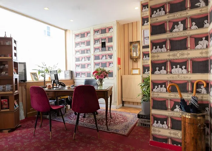 Du Theatre By Patrick Hayat 3*