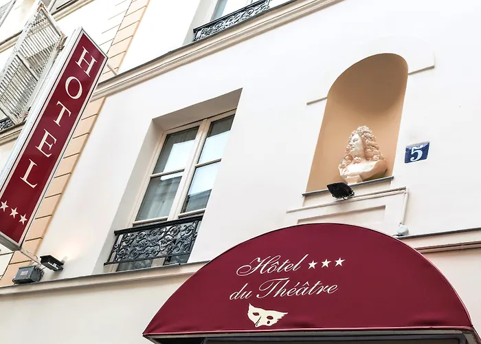 Du Theatre By Patrick Hayat 3* Parijs