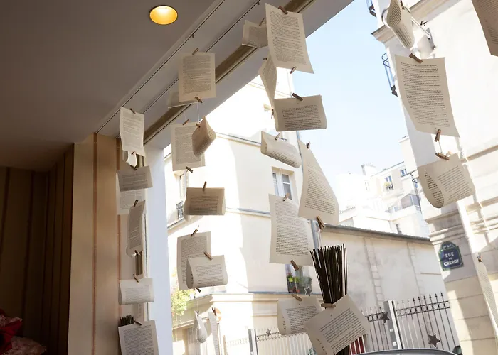 Du Theatre By Patrick Hayat Hotel Parijs