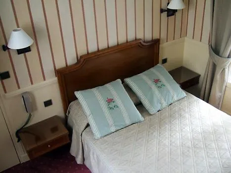 Du Theatre By Patrick Hayat Hotel 3*