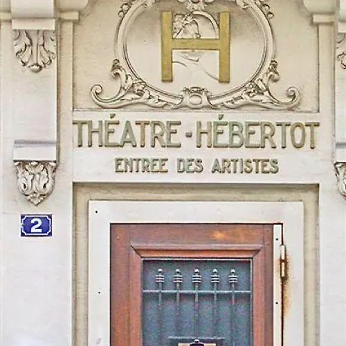 Du Theatre By Patrick Hayat