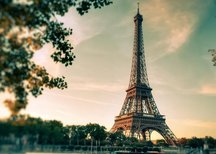 Hotell Du Theatre By Patrick Hayat 3*