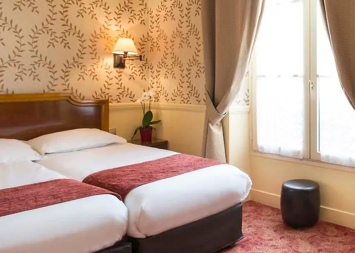 Hotel Du Theatre By Patrick Hayat