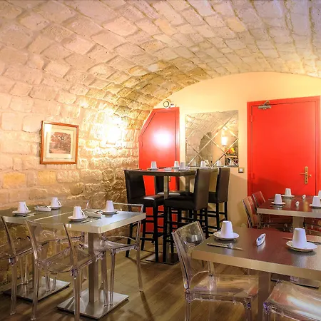 Hotel Du Théâtre By Patrick Hayat